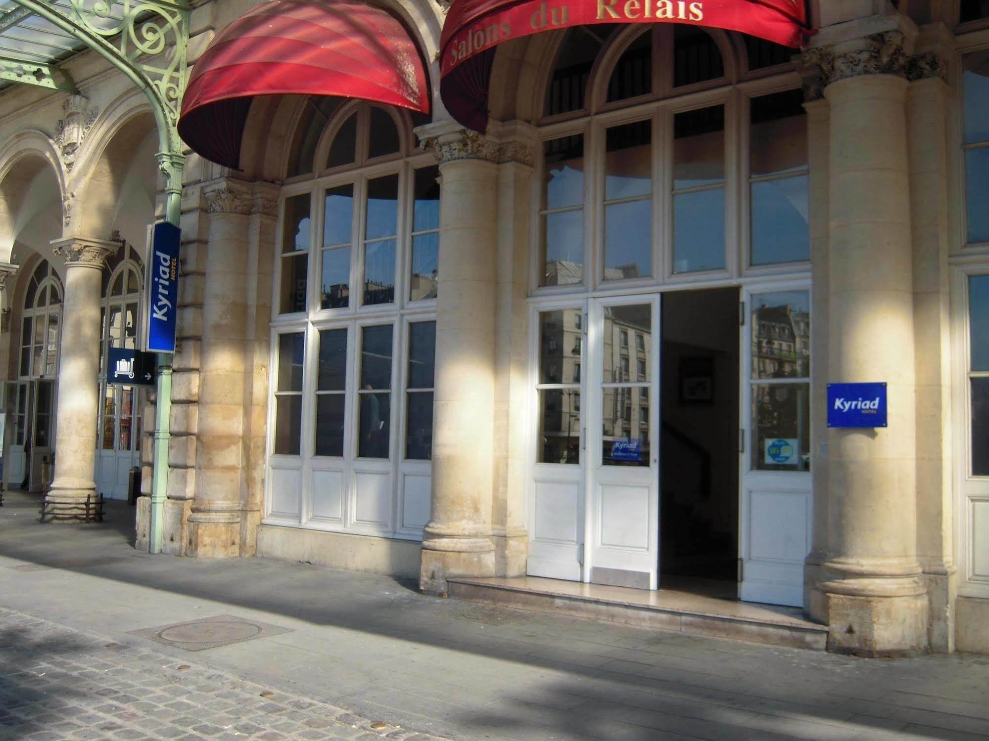 Kyriad Paris 10 - Gare De L'Est Luaran gambar
